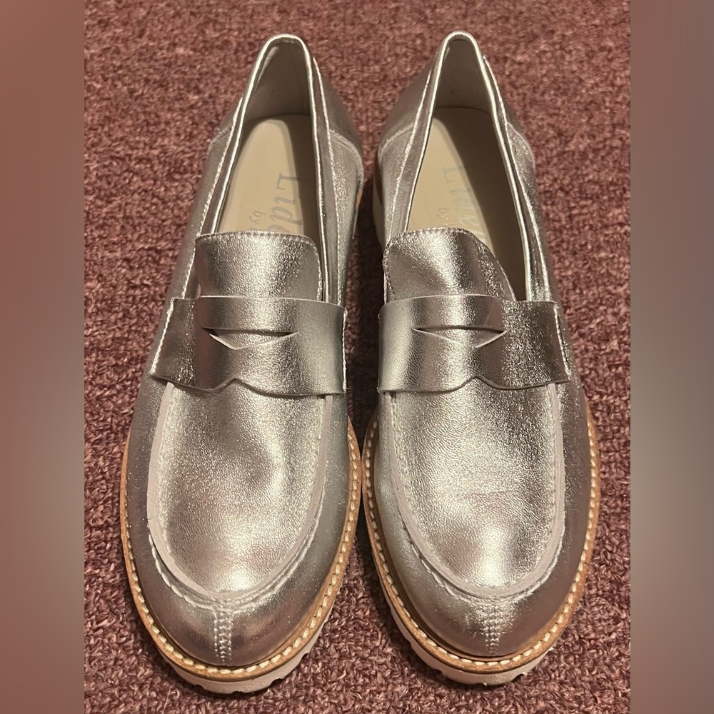 L’Idea by Lori Shiny Silver Penny Loafers